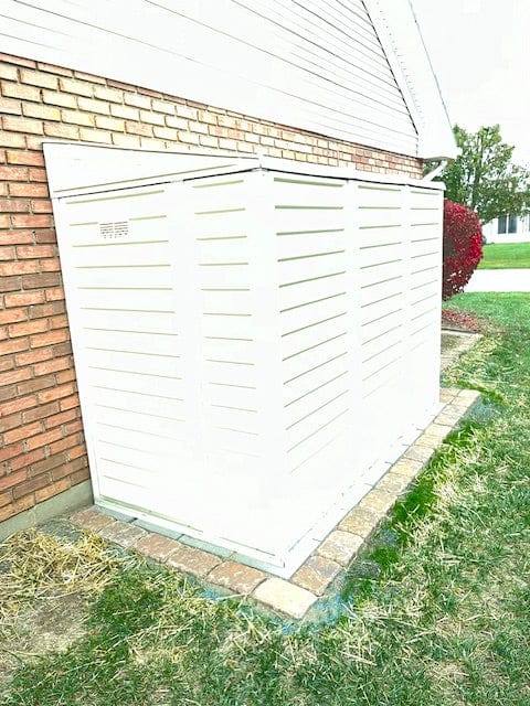 Duramax 4' x 8' SideMate Garden Shed with Foundation 06625