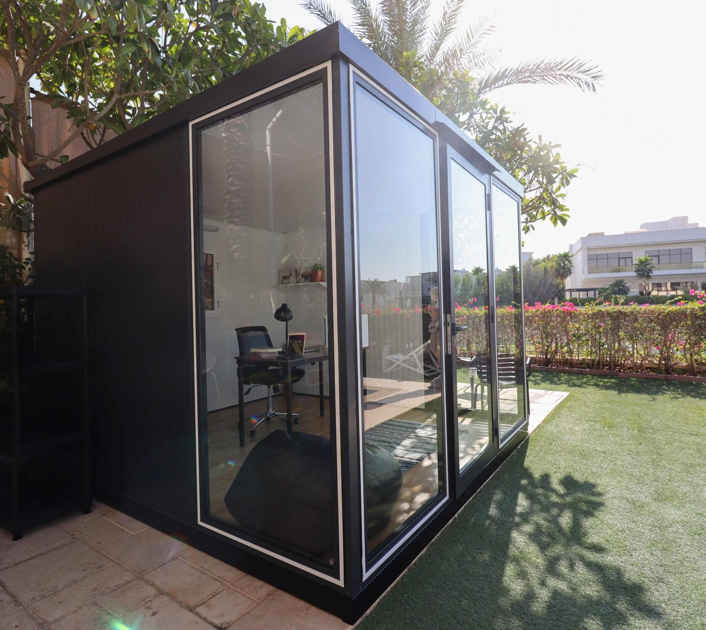 Duramax 10' x 10' All-Season Insulated Garden Room Building 32001