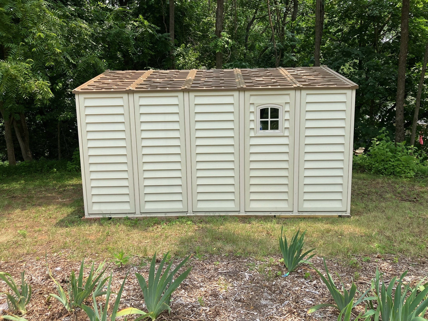 Duramax 10.5' x 13' Heavy-Duty Storage Shed with Foundation 40234 CA