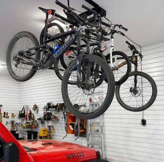 Garage Gator Ceiling Mounted Bicycle Lift – 220 lb 68224K