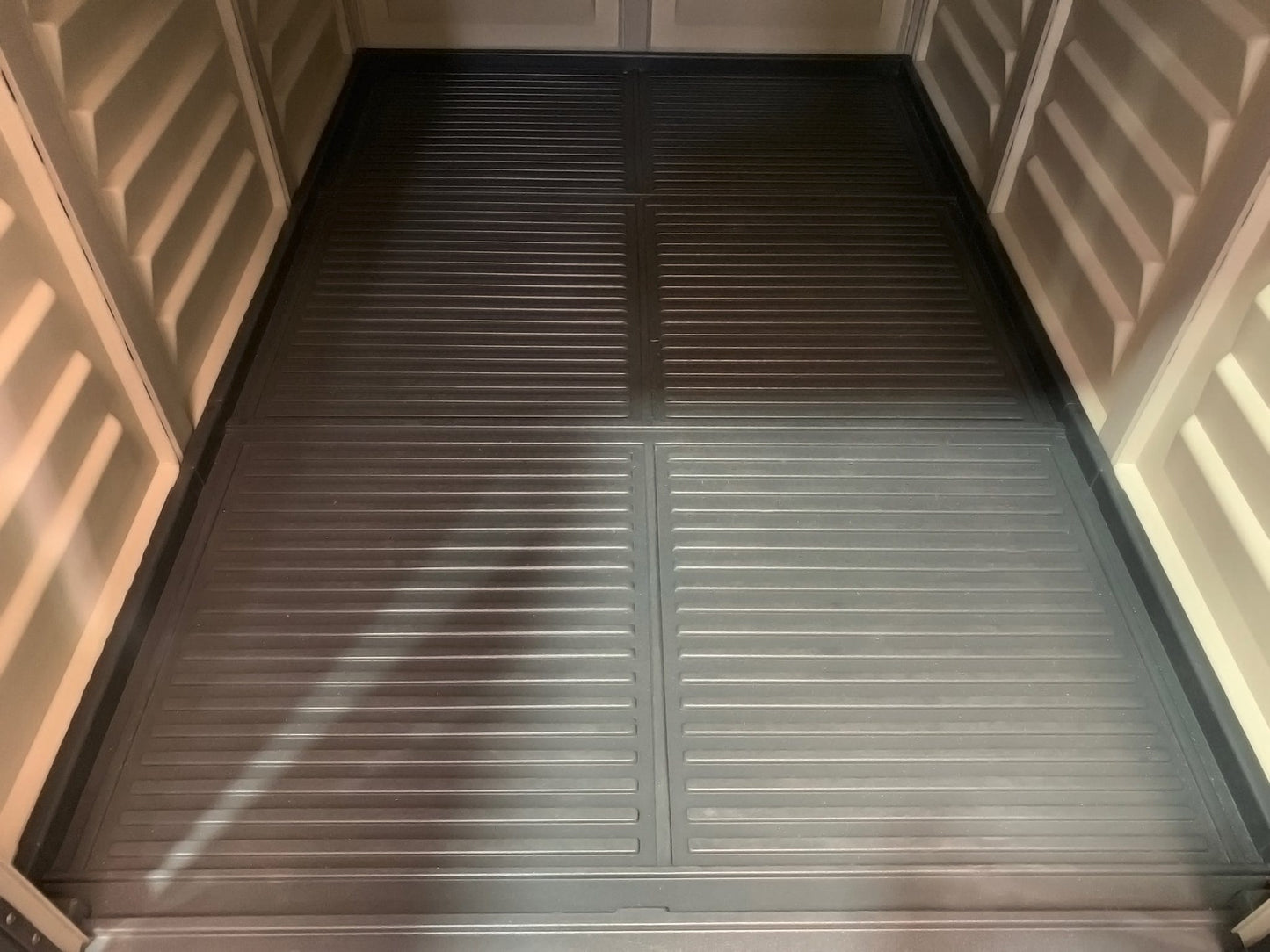 Duramax 6' x 6' StoreMate Plus Vinyl Shed w/ Floor Details 30425