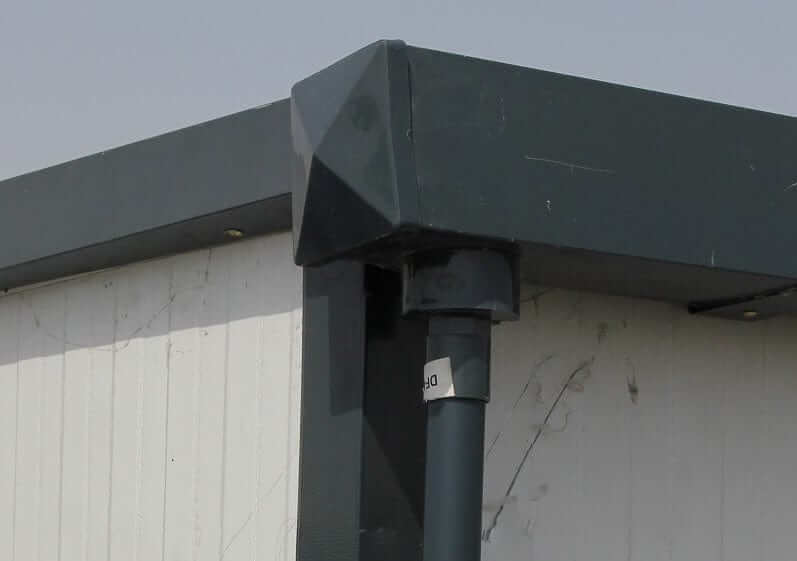 Duramax 16' x 10' Flat Roof Insulated Building Roof Gutter 30852