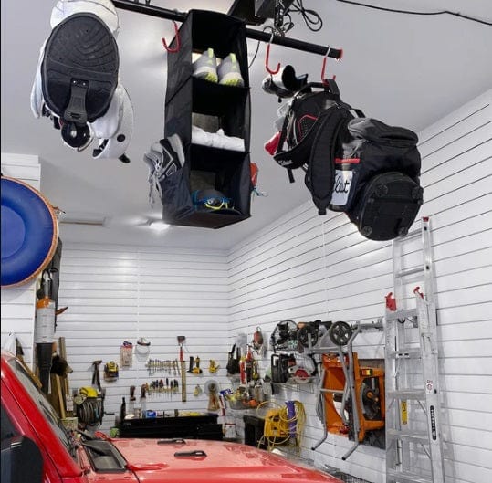 Garage Gator Golf Storage Lift - 220 lb 68223 Garage gator garage storage lift can easily store up to 220 lb of your large items.