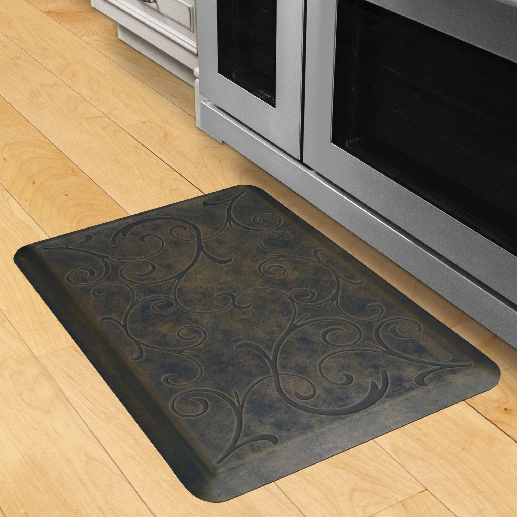 Wellnessmats Bella Estates Shades of Blue EB32WMRBTAN,Oasis A stain and heat resistant kitchen mat. A floor mat made of 100% Polyurethane