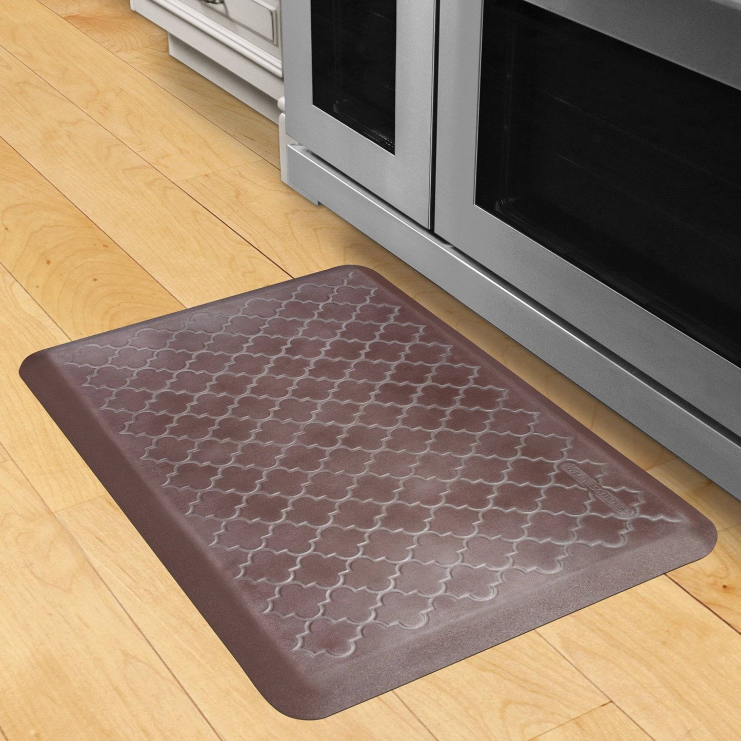 Wellnessmats Trellis Estates Shades of Silver ET32WMRBNBUR,Garnet An anti-microbial kitchen mat. An ergo mat that reduces impact on the legs and back